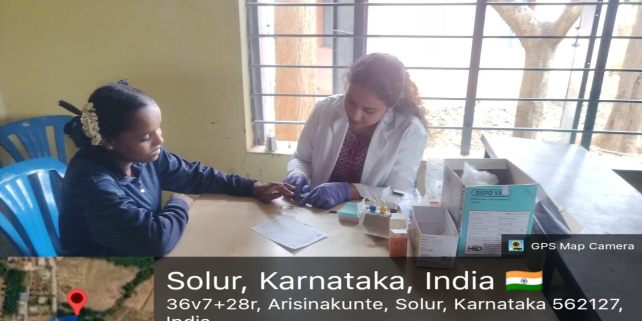 BGS Medical College & Hospital Conducts Comprehensive School Health Education and Health Screening Camp at Government High School, Arasinakunte
