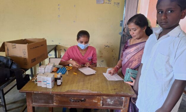 BGS Medical College & Hospital Conducts Comprehensive School Health Education and Health Screening Camp at Government High School, Arasinakunte
